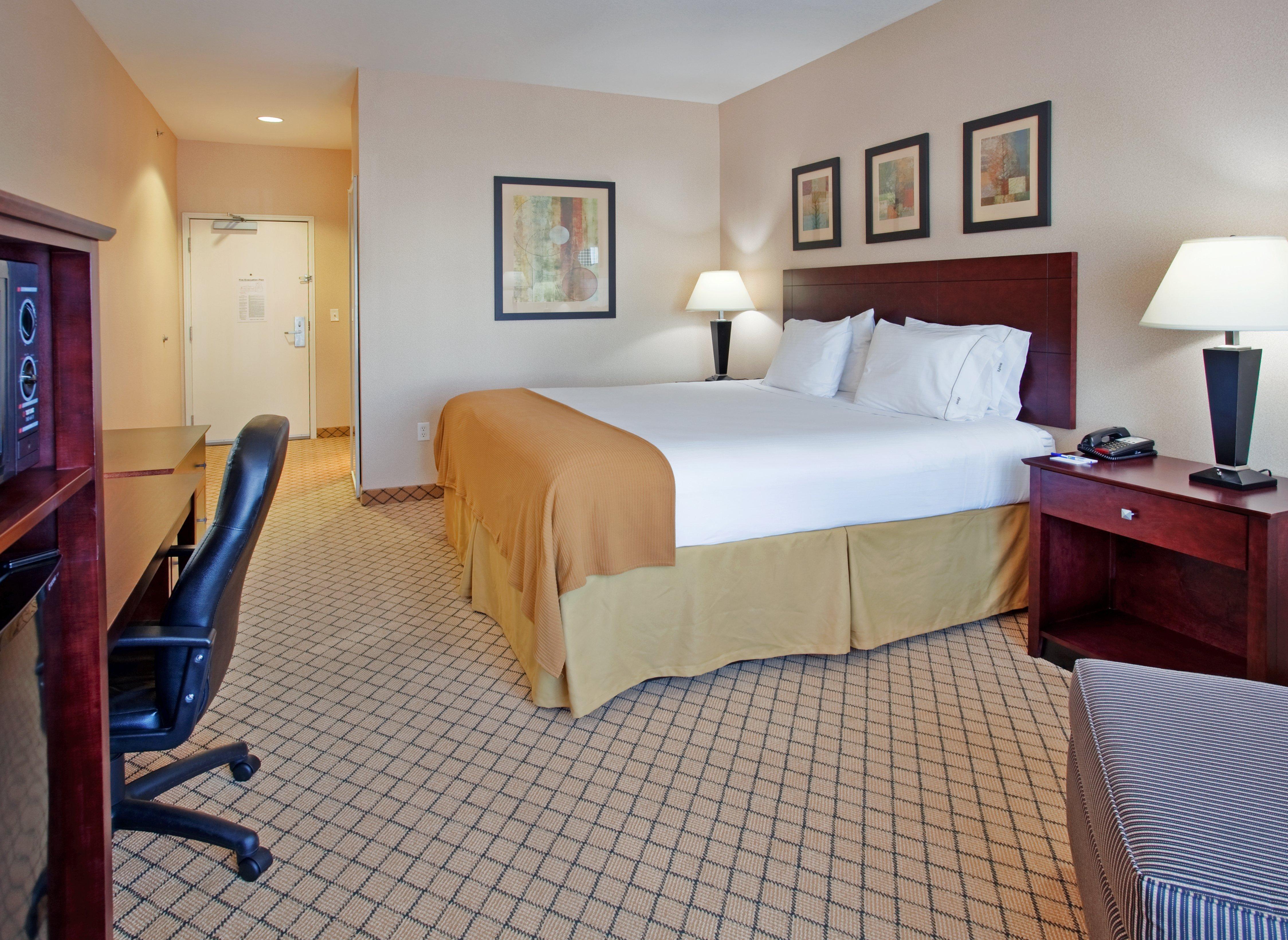 Holiday Inn Express Hotel & Suites Wichita Airport By Ihg Εξωτερικό φωτογραφία