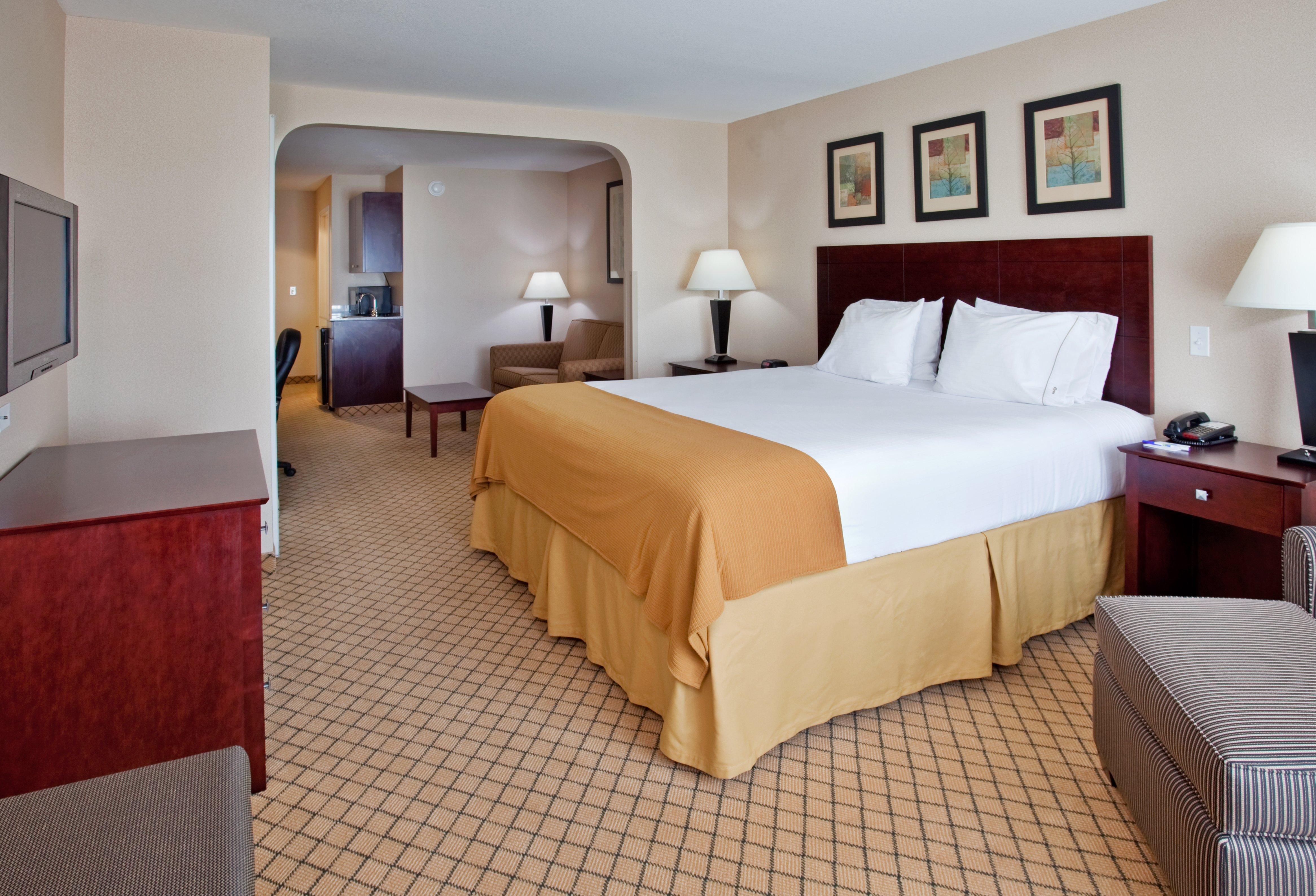 Holiday Inn Express Hotel & Suites Wichita Airport By Ihg Εξωτερικό φωτογραφία