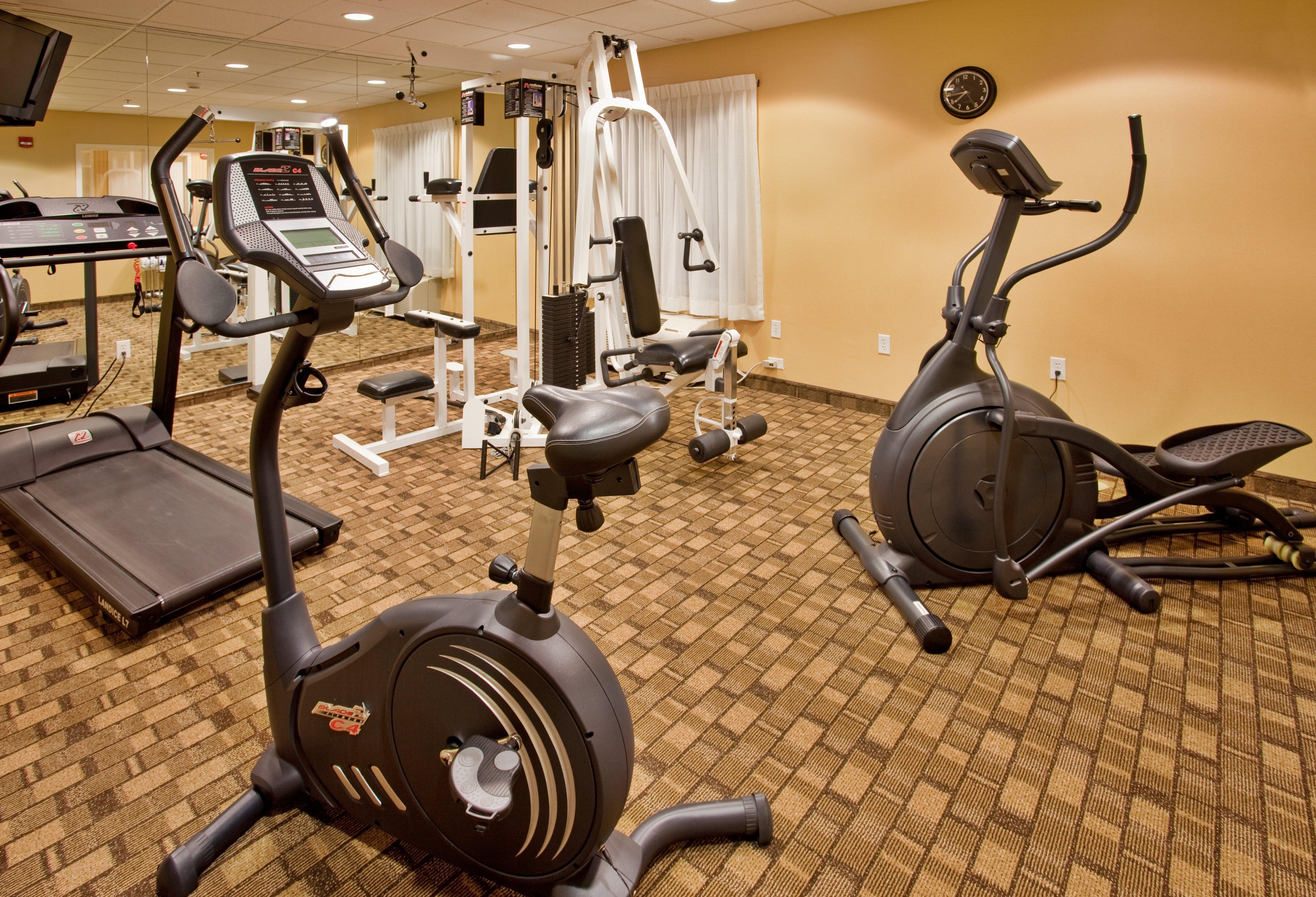 Holiday Inn Express Hotel & Suites Wichita Airport By Ihg Εξωτερικό φωτογραφία